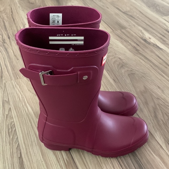 Brand new Hunter original short matte rain boots - Picture 1 of 7